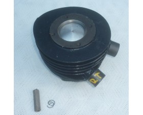 MOTOROVÝ VÁLEC S PÍSTNÍ SADOU - TYP 125/351 + 125B  (PO PROFI VYBROUŠENÍ A LAKOVÁNÍ ŽEBER -- TŘETÍ VÝBRUS